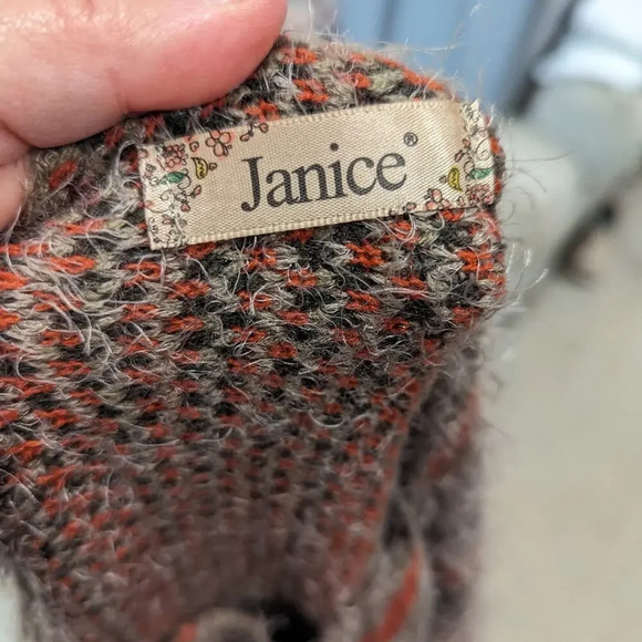 Janice Boho Fringe Poncho - One Size - Picture 4 of 10